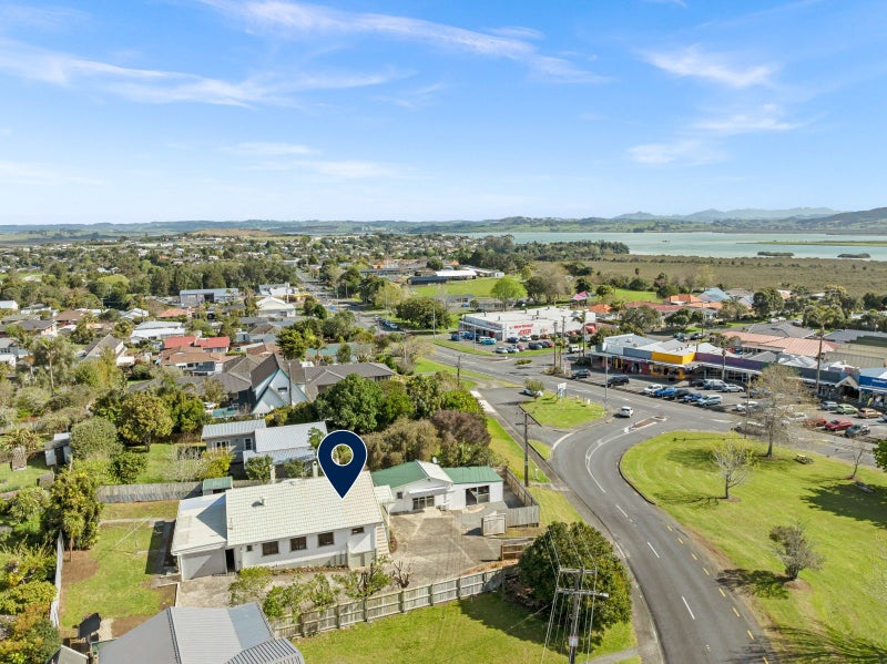 8 Cartwright Road, Onerahi, Whangarei - Carousel 1