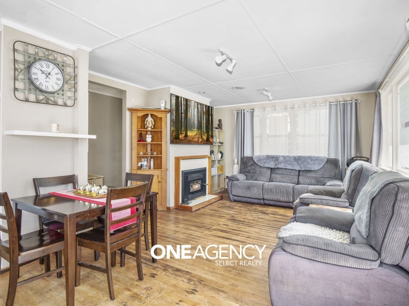 151 Sievers Grove, Cannons Creek, Porirua - Carousel 2