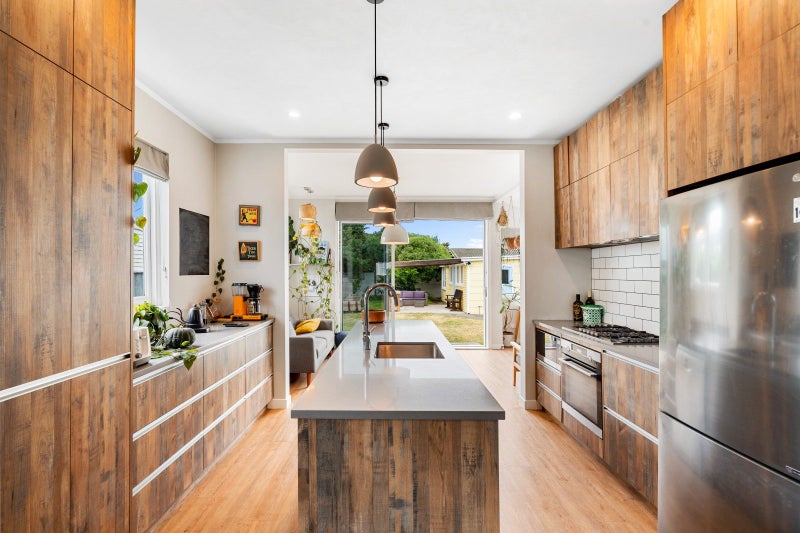 127 Wellesley Road, Napier South, Napier - Carousel 1