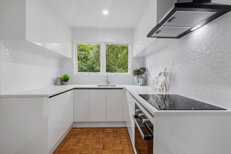 1/12 Willoughby Avenue, Howick, Auckland - Carousel 2