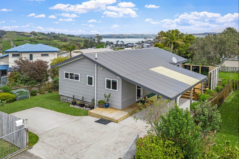2 Brigitte View, Snells Beach, Snells Beach - Carousel 2