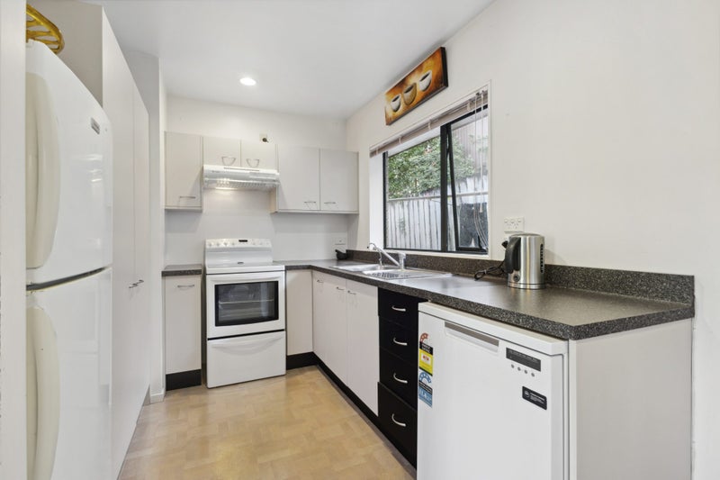 2/101 Wallace Road, Mangere Bridge, Auckland - Carousel 2