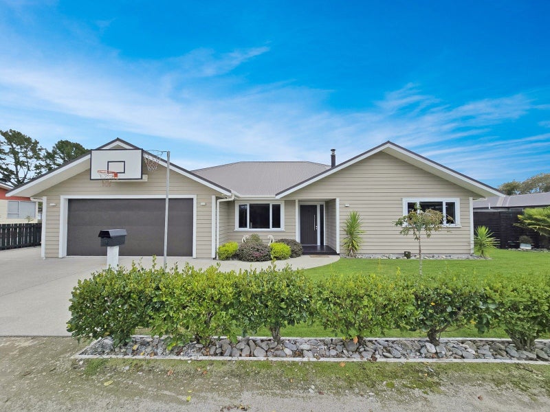 3 Pine Tree Road, Kaniere, Hokitika - Carousel 1