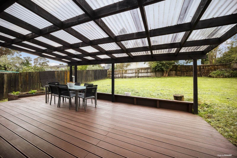 24 Leo Street, Glen Eden, Auckland - Carousel 2