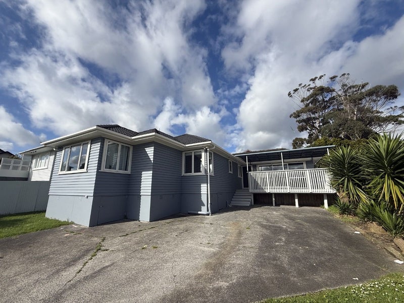 1/324 Swanson Road, Henderson, Waitakere City, Auckland - Carousel 2