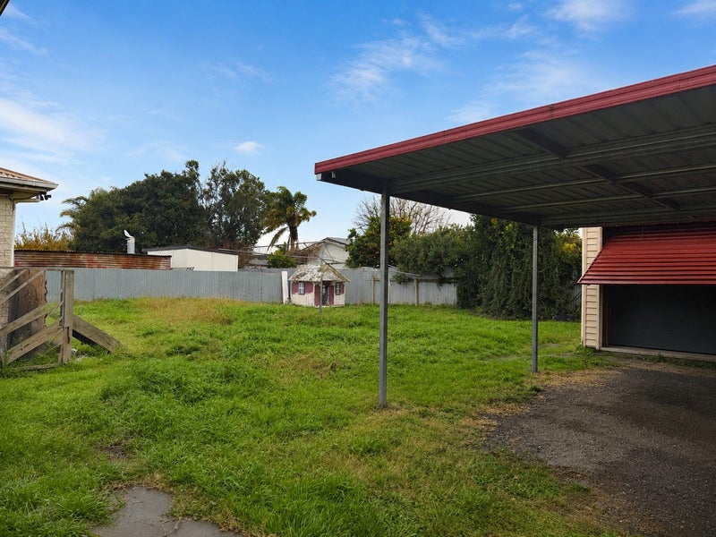 39 Sunderland Drive, Flaxmere, Hastings - Carousel 2