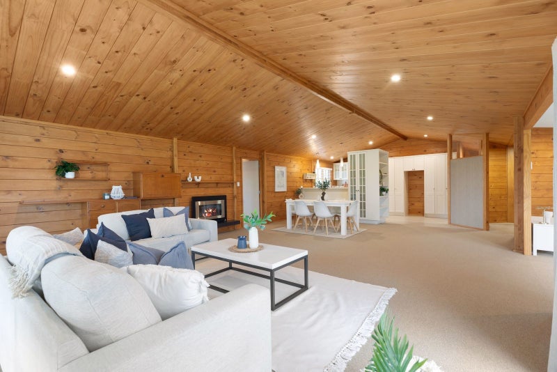 29 Horsley Grove, Pyes Pa, Tauranga - Carousel 2