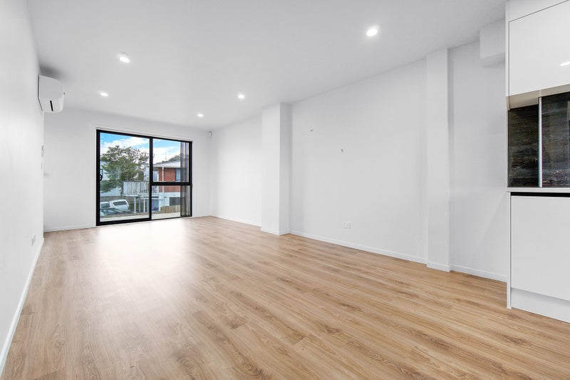 2/45 Heatherbank Street, Glen Innes, Auckland - Carousel 2