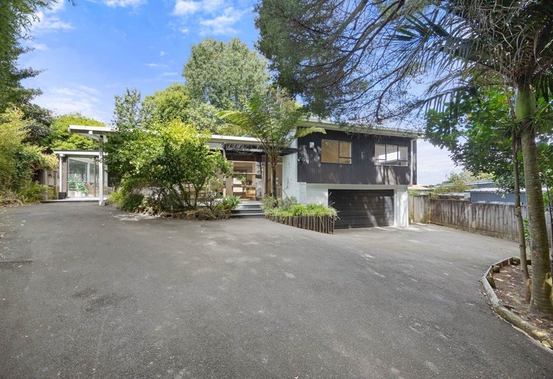 57 Hill Road, Hillpark, Auckland - Carousel 1