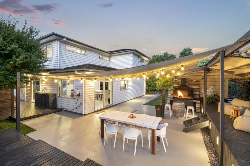 9 Ruth Craig Place, Stanmore Bay, Whangaparaoa - Carousel 1