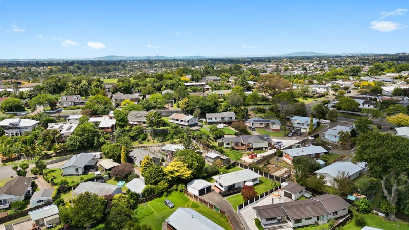 7 Norfolk Place, Pukete, Hamilton - Carousel 18