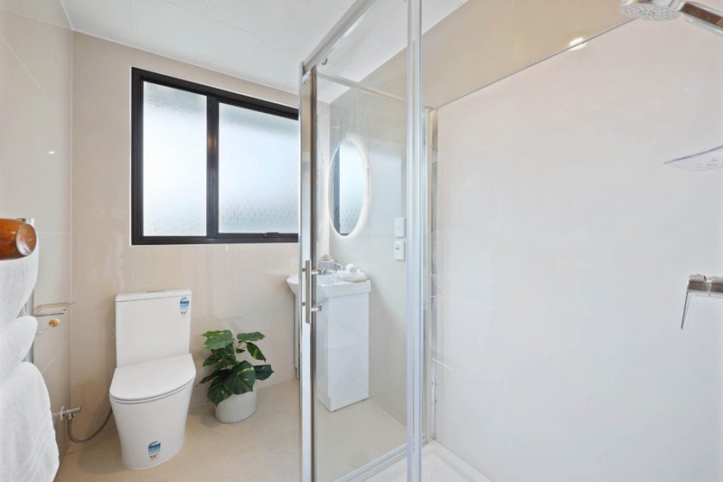 25A Howe Street, Howick, Auckland - Carousel 30