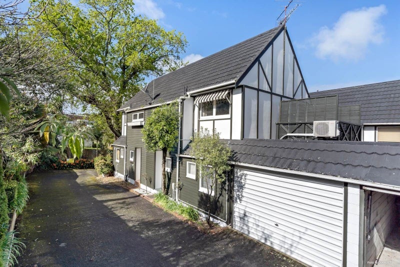 5/23 Cleary Road, Panmure, Auckland - Carousel 1