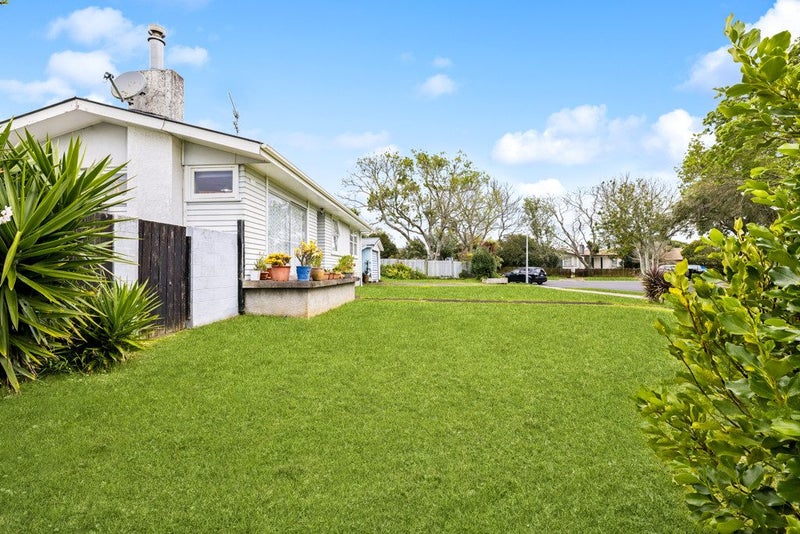 15 London Street, Pukekohe, Pukekohe - Carousel 2
