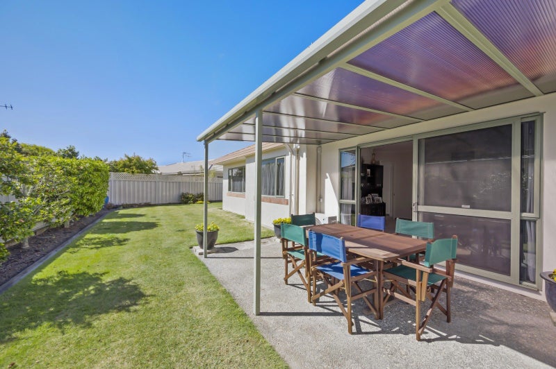 9 Beaufort Place, Taradale, Napier - Carousel 2