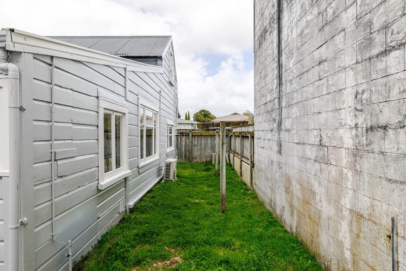 19 Lombard Street, Palmerston North, Palmerston North - Carousel 28