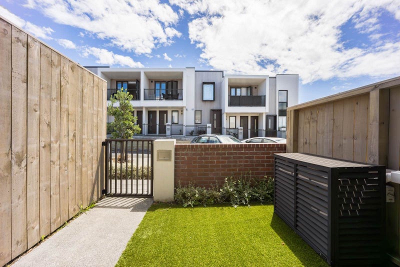 79 Hadlow Terrace, Grey Lynn, Auckland City, Auckland - Carousel 1