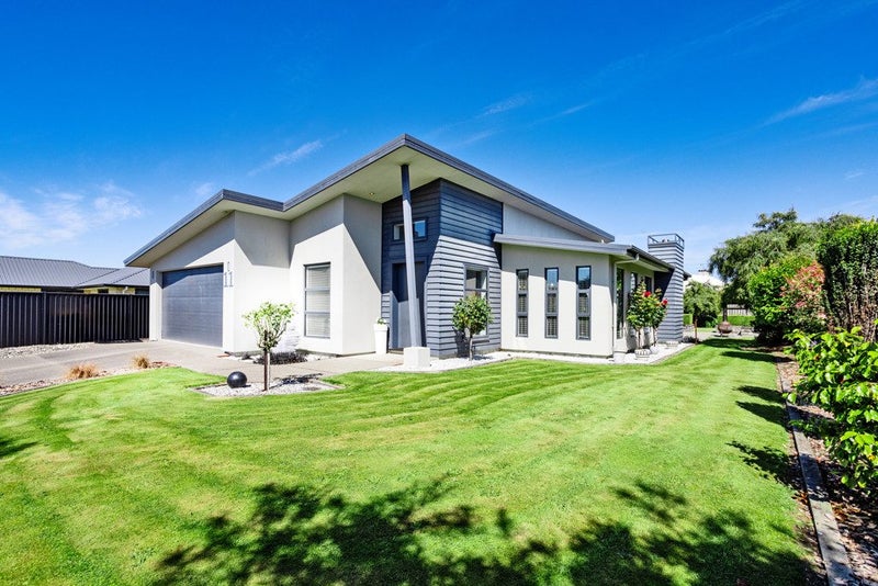 11 Northside Drive, Waikiwi, Invercargill, Southland - Carousel 1