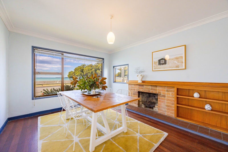 11 Ferguson Avenue, Westshore, Napier - Carousel 1