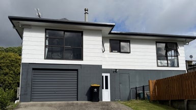 9A Resolution Road, Welcome Bay, Tauranga - Carousel 1