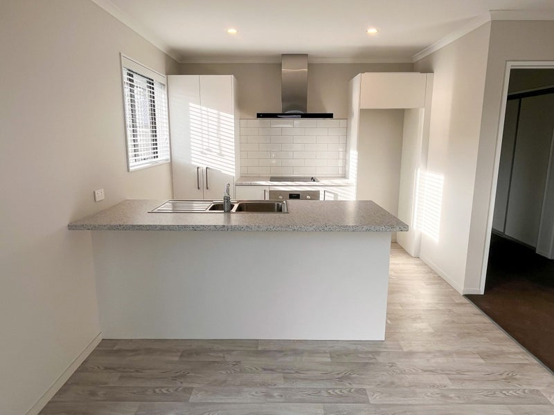 22 Bob Reid Crescent, Darfield, Darfield - Carousel 2