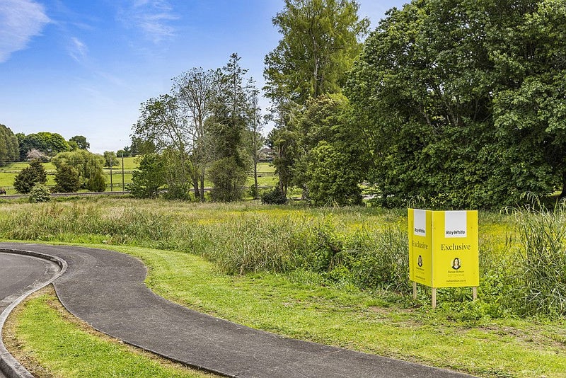 14 Selwyn Crescent, Ohaupo - Carousel 11