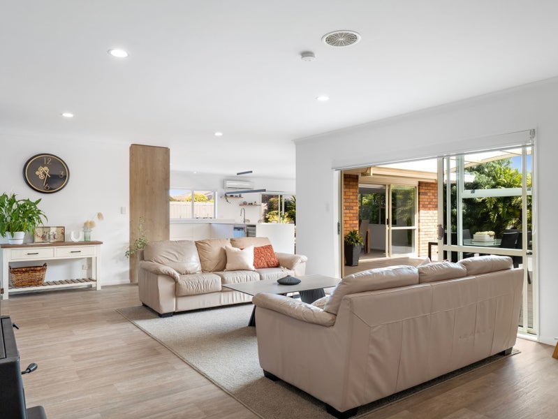 6 Madeira Close, Papamoa Beach, Papamoa - Carousel 37