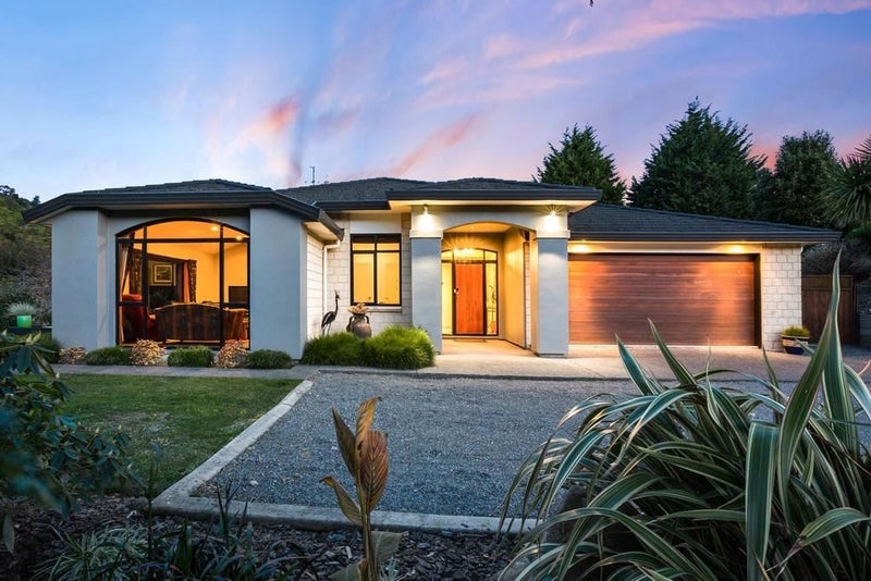94 Maui Pomare Road, Nikau Valley, Paraparaumu - Carousel 1