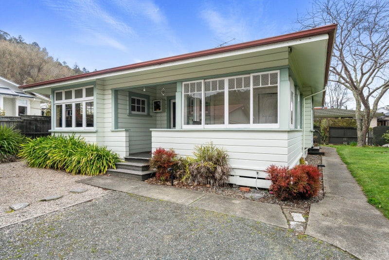 1/54B Bronte Street, Nelson - Carousel 2