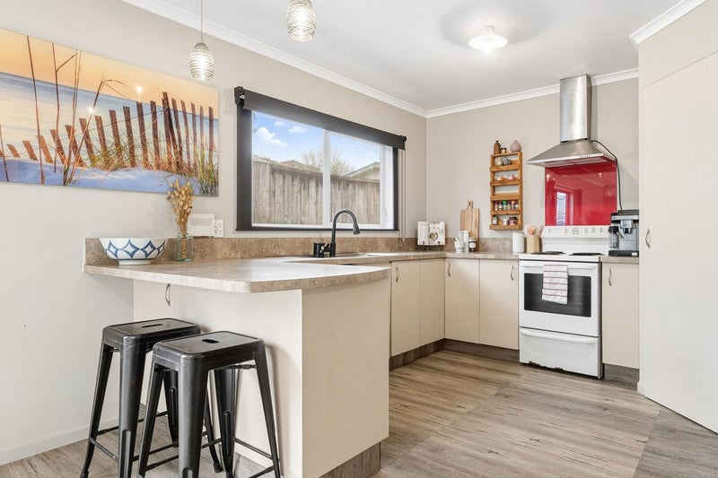 28B Dingadee Street, Welcome Bay, Tauranga - Carousel 2