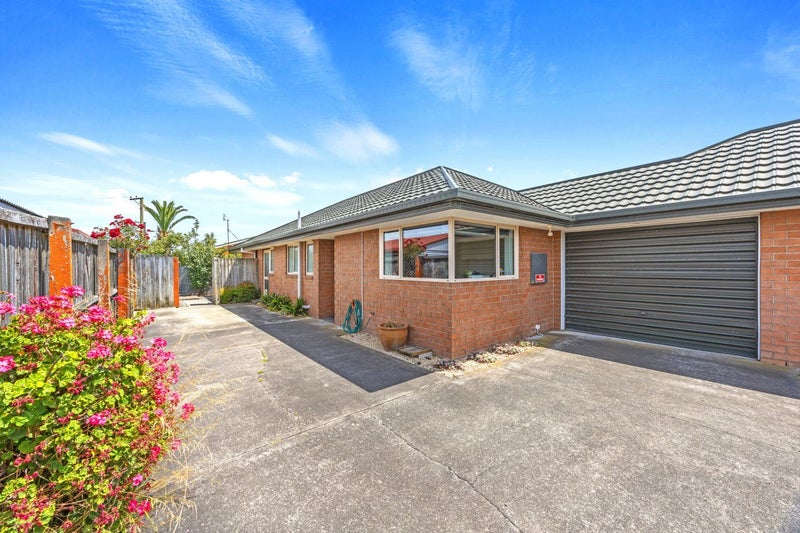 2/29 Loughton Street, Burwood, Christchurch - Carousel 1