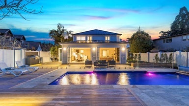 19 Oak Manor Drive, Albany, Auckland - Carousel 1