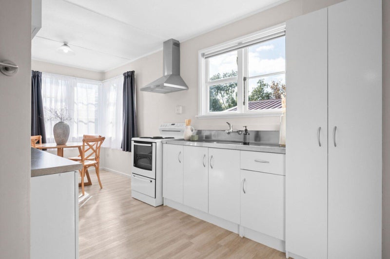 95 Fairfield Road, Fairfield, Hamilton - Carousel 2