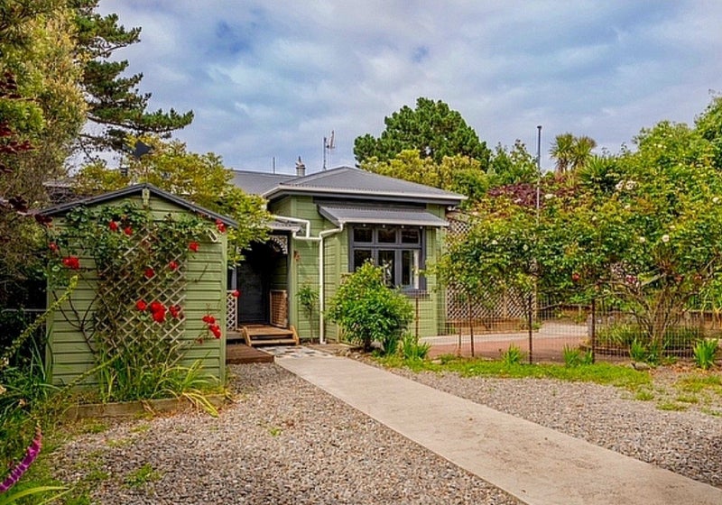 7 Arthur Street, Waikawa Beach, Manakau - Carousel 2