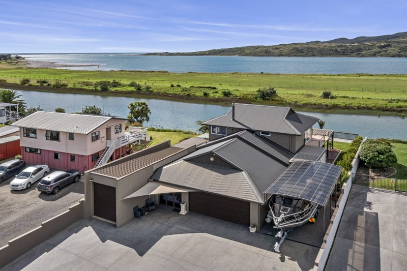3 Nihinihi Avenue, Raglan - Carousel 28