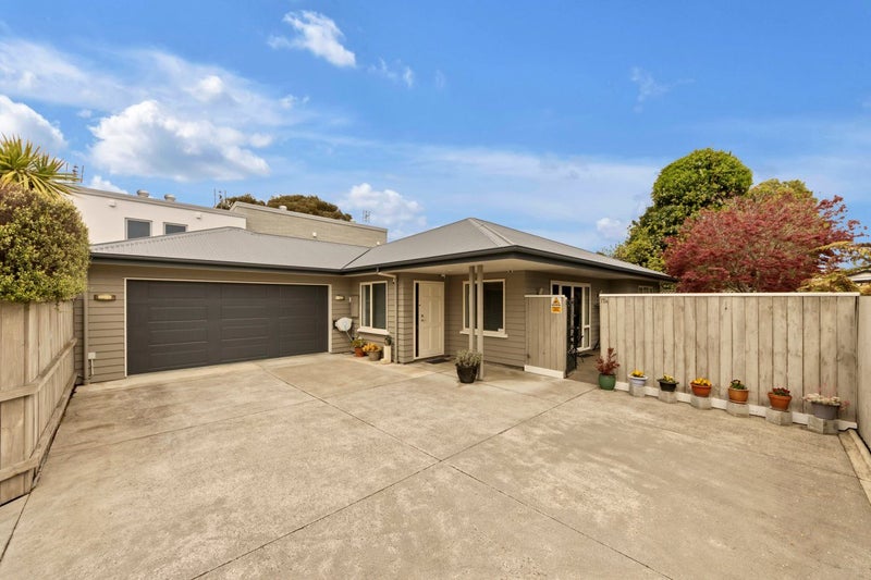 17A Sumner Street, Spreydon, Christchurch - Carousel 1