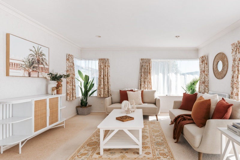 55 Plateau Heights, Mount Maunganui, Mount Maunganui - Carousel 2
