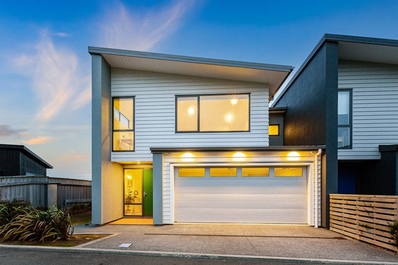 18A Omaka Place, Aotea, Porirua - Carousel 1