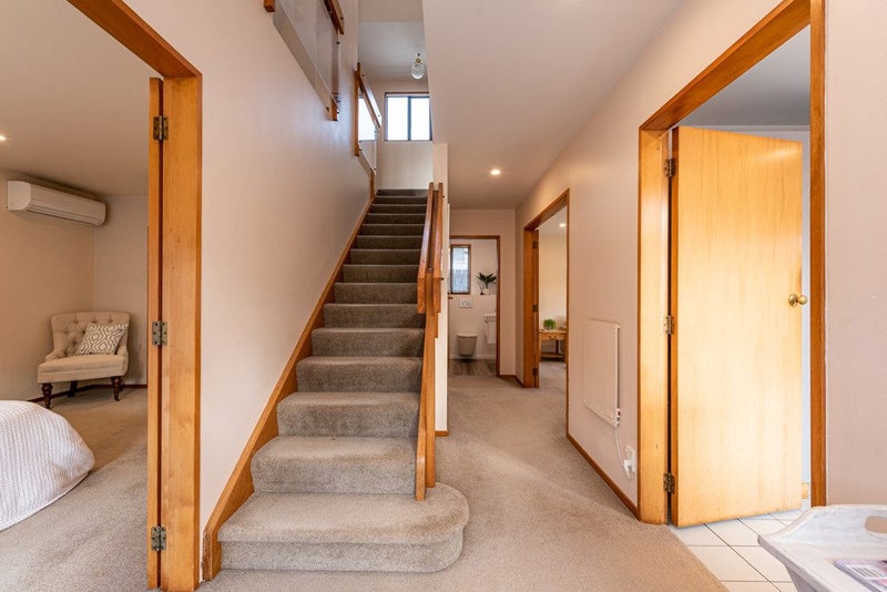 8A Campbell Street, Karori, Wellington - Carousel 2