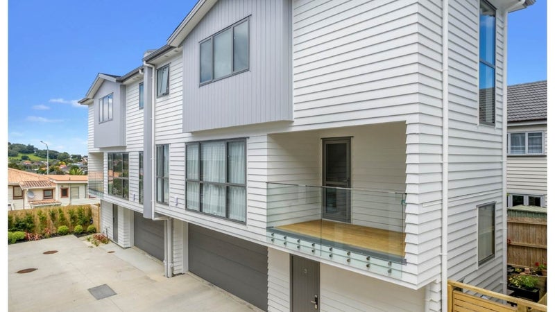 7/12 Jasper Avenue, Mount Roskill, Auckland - Carousel 1