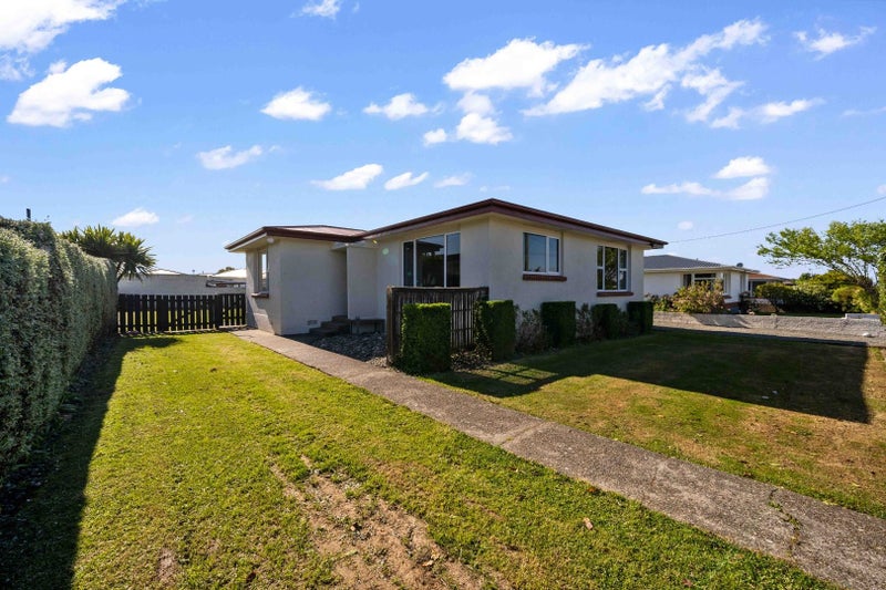 177 Stobo Street, Grasmere, Invercargill - Carousel 1