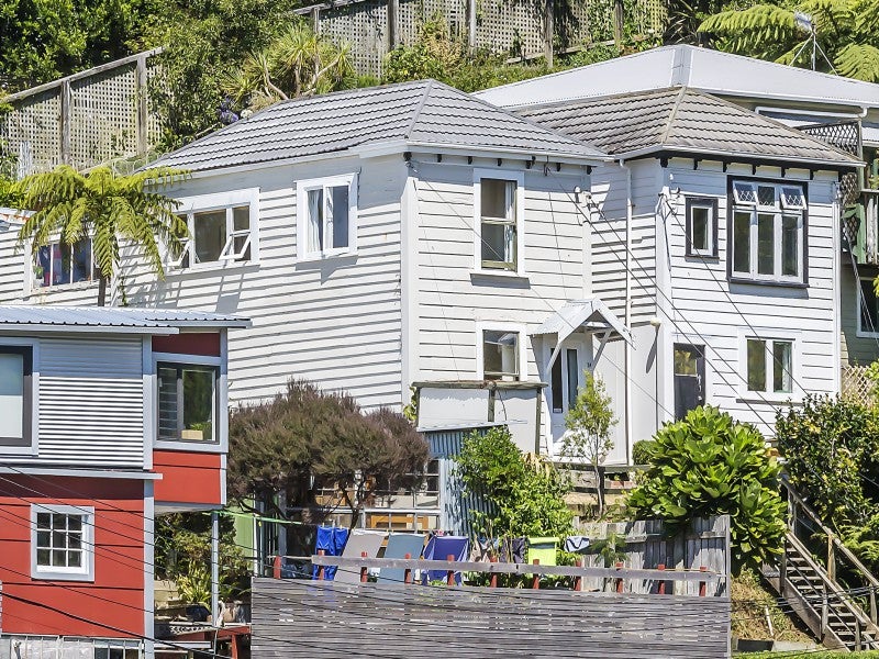 24 Mount Pleasant Road, Aro Valley, Wellington - Carousel 2