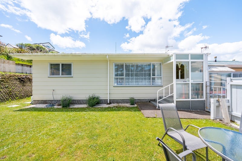 Property Valuation for 52B Redvers Drive, Belmont, Lower Hutt Trade