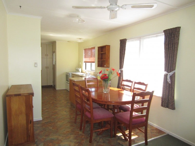 28 Grey Street, Feilding, Feilding - Carousel 2