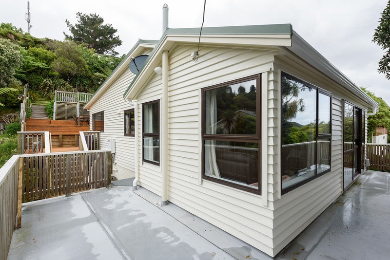 Property Valuation for 38 Montgomery Avenue, Karori, Wellington Trade