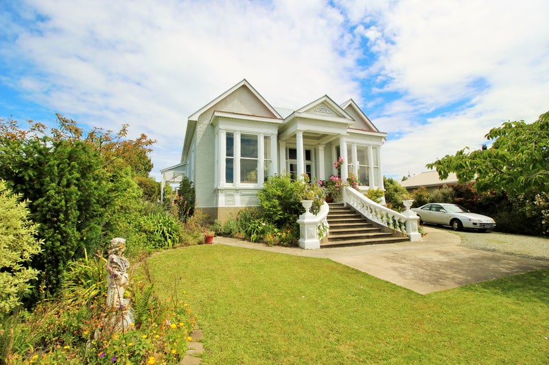 52 Wharfe Street, South Hill, Oamaru - Carousel 1