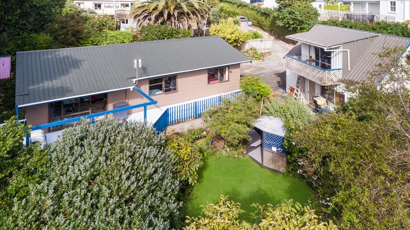 2B Collingwood Road, Waiuku, Waiuku - Carousel 1