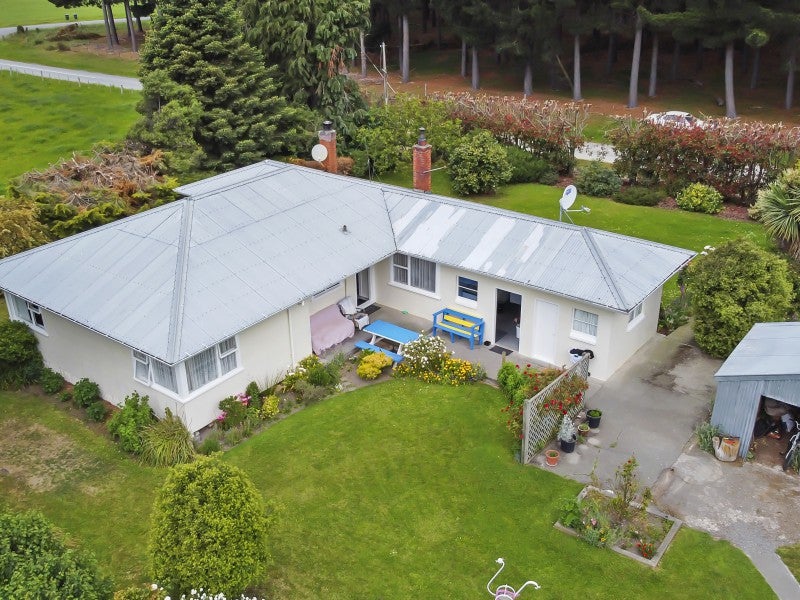 4223 Back Line Road, Timaru - Carousel 2
