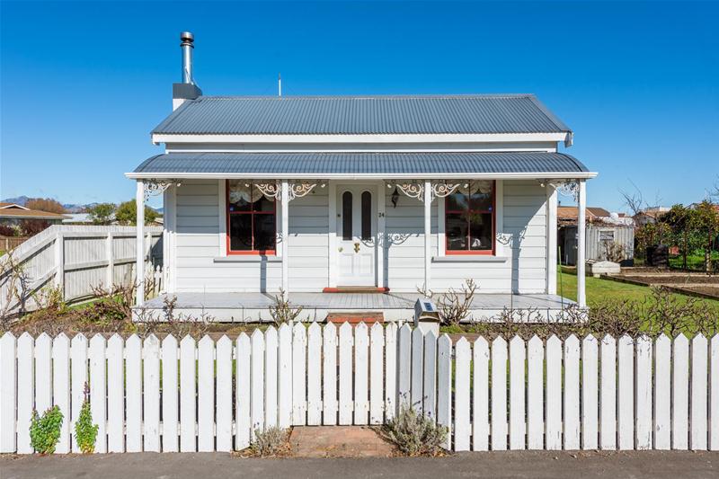 24 Dillons Point Road, Islington, Blenheim - Carousel 1