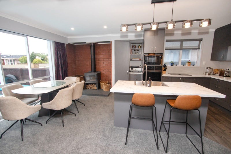 23 Bathurst Street, Allenton, Ashburton - Carousel 2